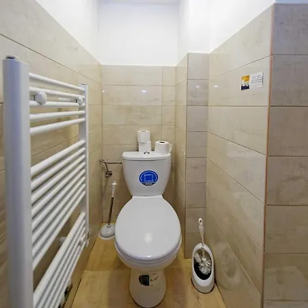 Americka 8 * Prag