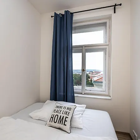 Americká 8 Apartmán