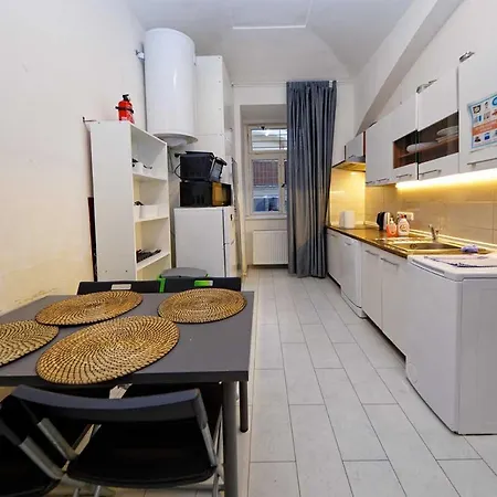 Apartmán Americká 8