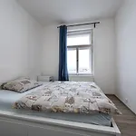 Americká 8 * Praga