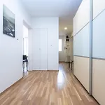 Americká 8 *